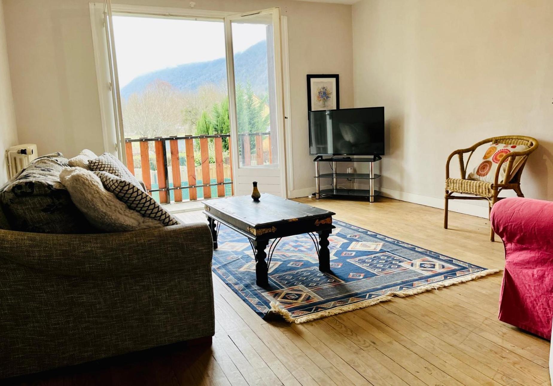 Mountain View 2 Bedroom Apartment Saint Beat Lez Exteriör bild
