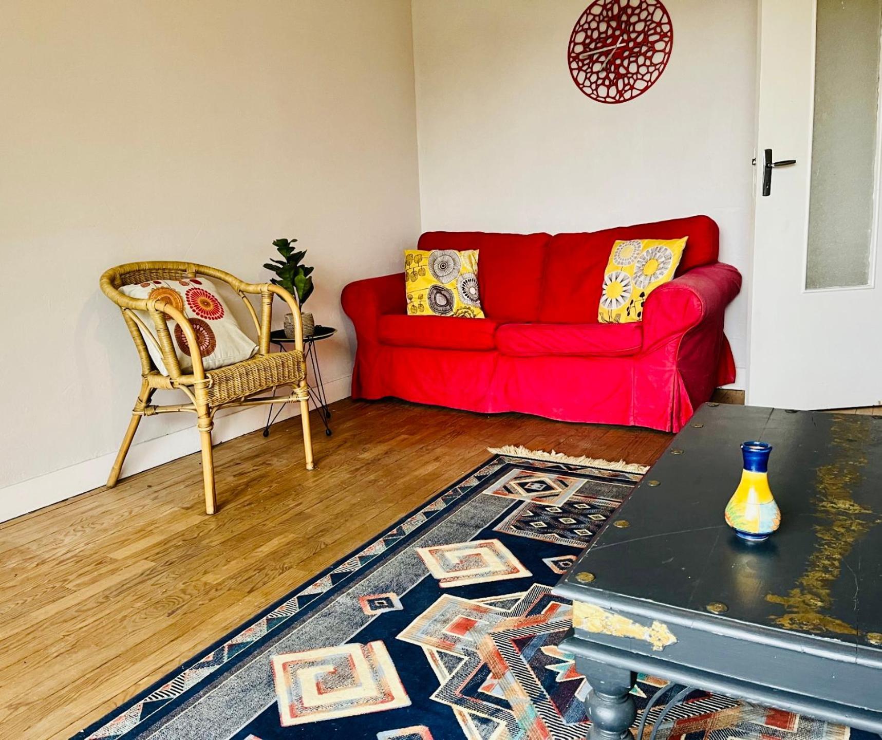 Mountain View 2 Bedroom Apartment Saint Beat Lez Exteriör bild
