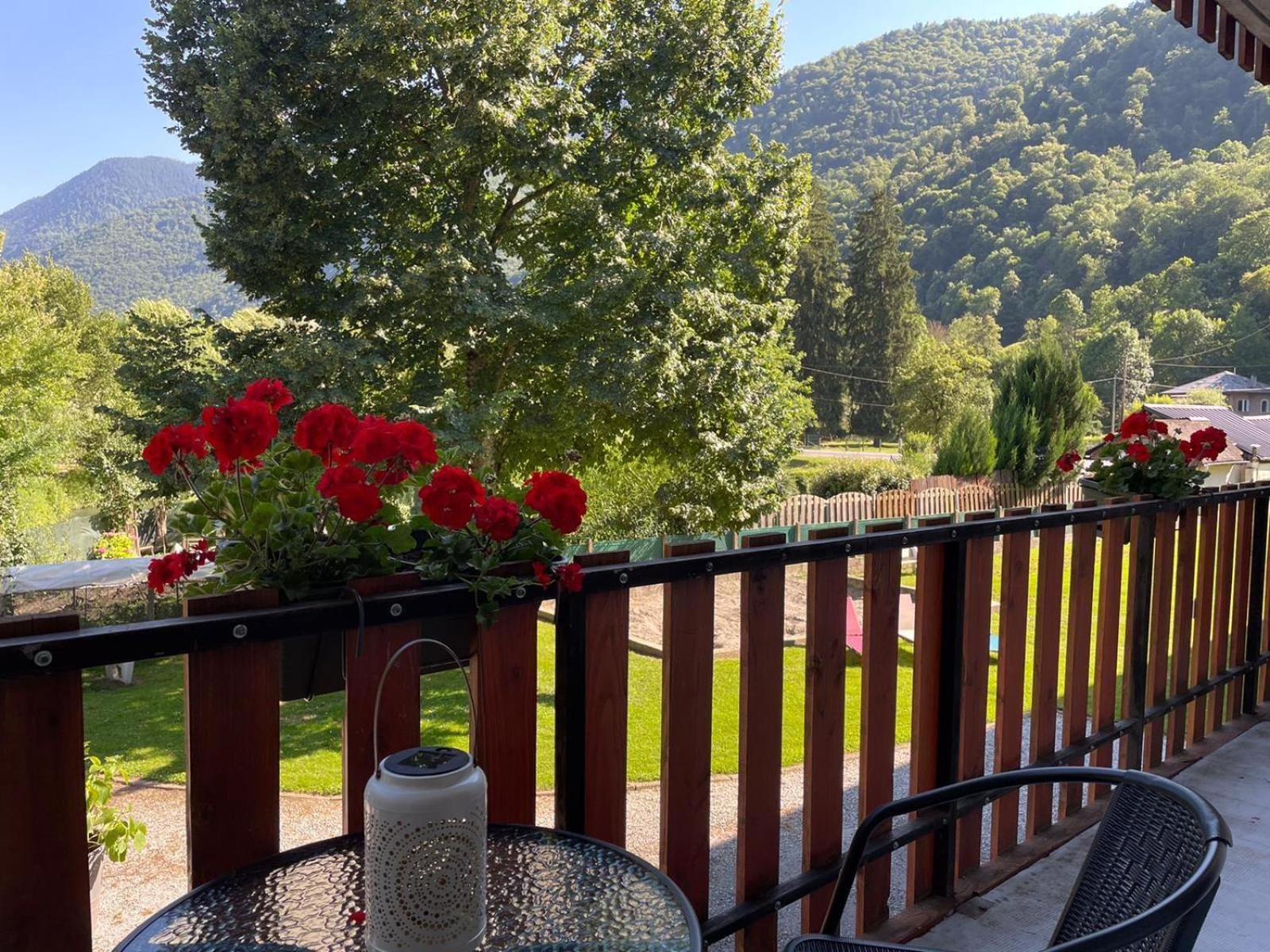 Mountain View 2 Bedroom Apartment Saint Beat Lez Exteriör bild